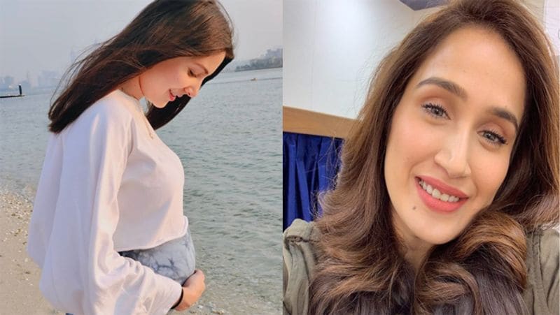 प्रेग्नेंसी ग्लो पाने के लिए एक्ट्रेस अपनी डायट में प्रोटीन के साथ एंटीऑक्सीडेंट और मिनरल वाले फूड भी जरूर शामिल करती हैं। इसके अलावा रोज मॉइश्चराइजर से स्किन की मालिश करती हैं। इससे ब्लड सर्कुलेशन तेज होता है और स्किन चमकने लगती है।