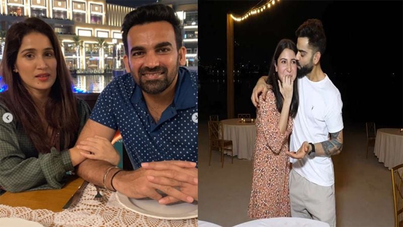 इस दौरान दोनों ही एक्ट्रेस अनुष्का और सागरिका के चेहरे पर प्रेग्नेंसी ग्लो (Pegnancy Glow) साफ नजर आ रहा है। दरअसल, गर्भावस्था के दौरान कई महिलाओं का चेहरा चमकने लगता है और उनकी स्किन पहले से ज्यादा ग्लोइंग, बेदाग और हेल्दी दिखती है।