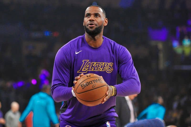 LeBron James will return to No. 23 next season after switching from No. 6 –  NBC Los Angeles