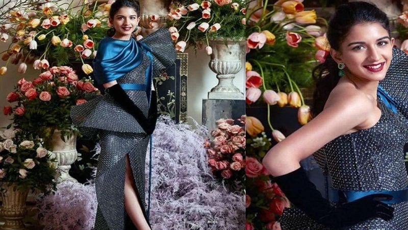 राधिका मर्चेंट ने न्यूयॉर्क यूनिवर्सिटी से पॉलिटिक्स साइंस एंड इकोनॉमिक्स में ग्रैजुएशन किया है। इसके बाद वे भारत आ गईं। राधिका मर्चेंट अपनी फैमिली के बिजनेस से जुड़ी हुई हैं।