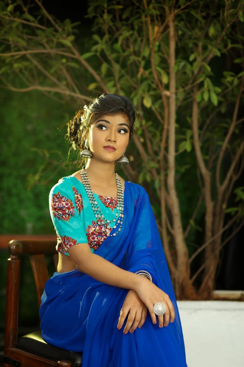 Kannada nenapirali prem daughter amrutha photo gallery vcs