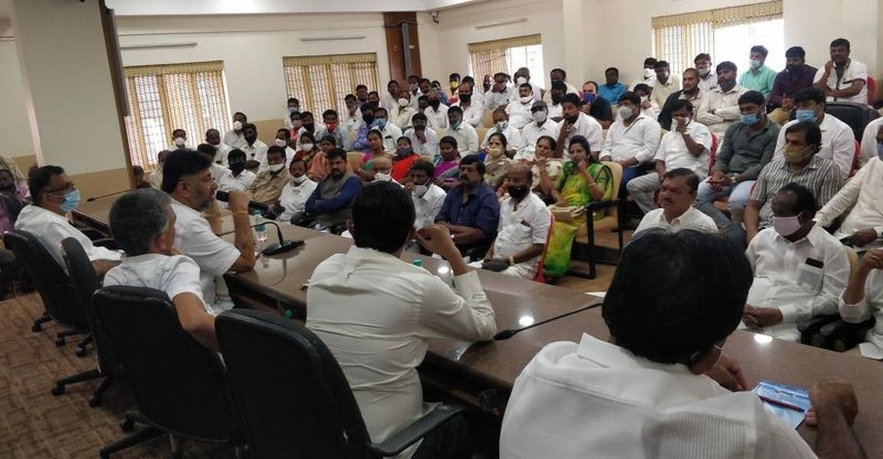 hosakote mla sharath bachegowda to join congress confirmed rbj