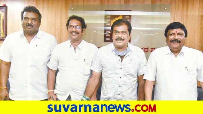 kannada Producers sets new demand in Karnataka chalanachitra producer sangha vcs kannada Producers sets new demand in Karnataka chalanachitra producer sangha vcs