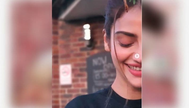 Nusrat Jahan poses like a supermodel in London, and her photographer was Rudranil Ghosh ADB