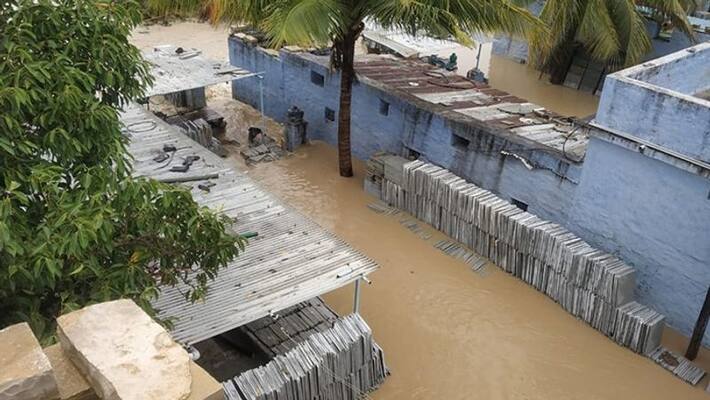 Telangana government plans for construction for railing to musi river lns Telangana government plans for construction for railing to musi river lns