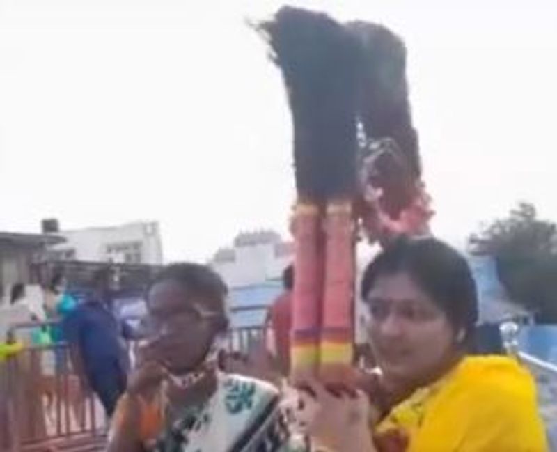 gayatri rahuram worship lord pazhani murugan