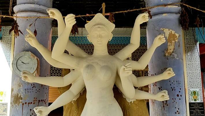 This puja of a Zamindar family in Bankura is more three hundred years old BTG This puja of a Zamindar family in Bankura is more three hundred years old BTG