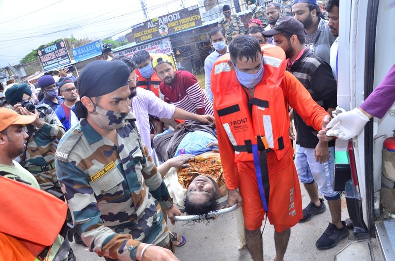 heavy rain in telangana 2020 photostory