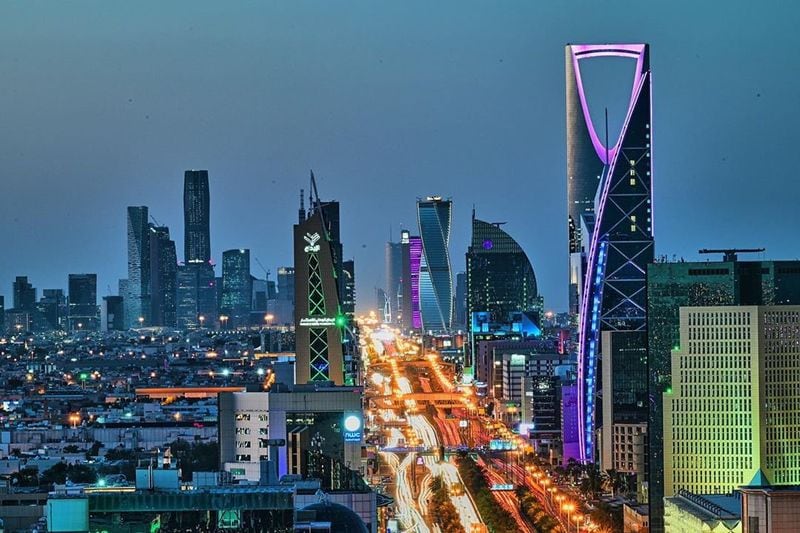 Riyadh city turns pink creating awareness about breast cancer dpl