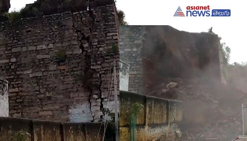 Rain ravages portions of 500-year-old Golconda Fort lns