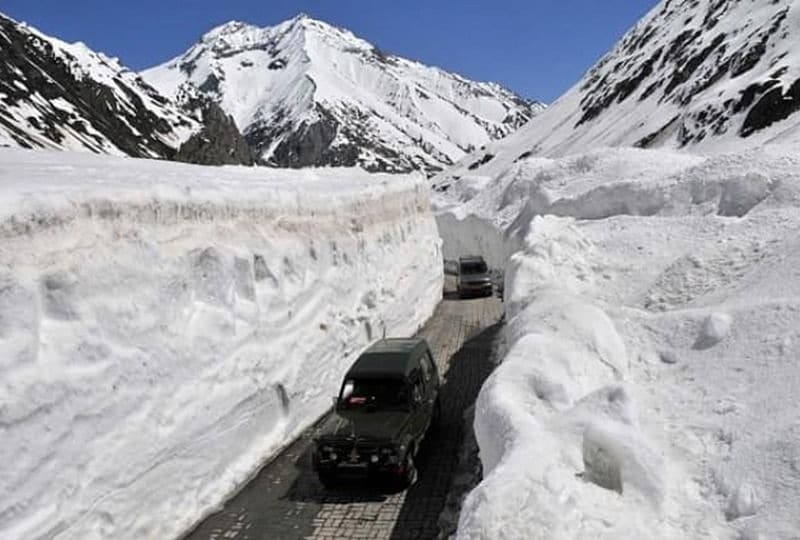 ladakh stand off after atal tunnel center start srinagar to leh zojila tunnel construction bsm