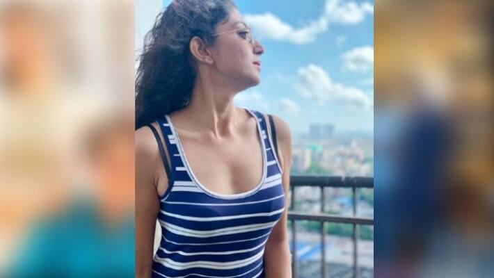 Lewd comments on Devlina Kumar, the actress knows how to give it back to a pervert ADB Lewd comments on Devlina Kumar, the actress knows how to give it back to a pervert ADB