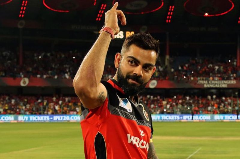 IPL 2020 RCB vs KXIP Cricket fraternity fires rcb on AB de Villiers batting order