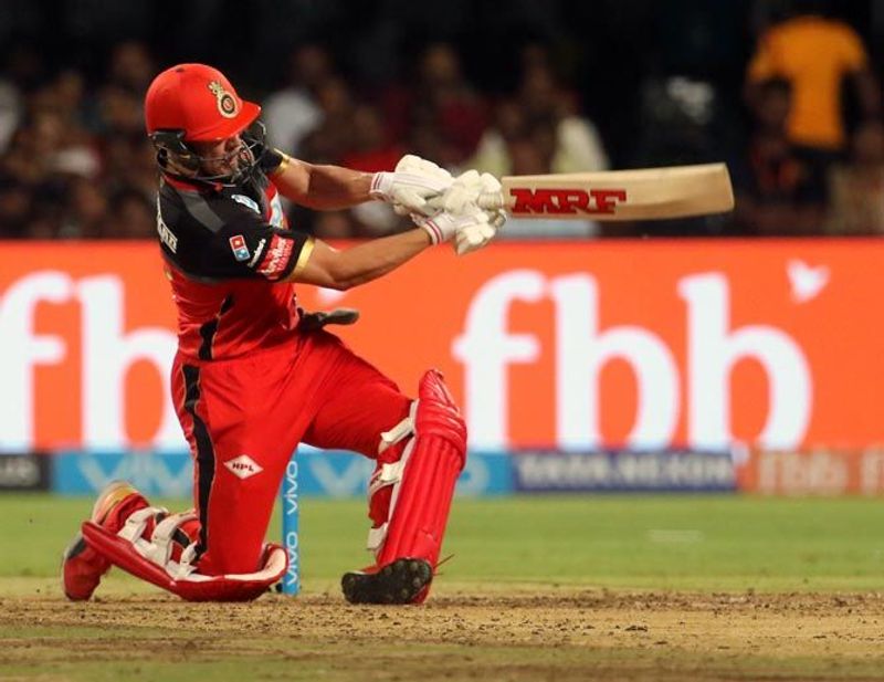 IPL 2020 RCB vs KXIP Cricket fraternity fires rcb on AB de Villiers batting order