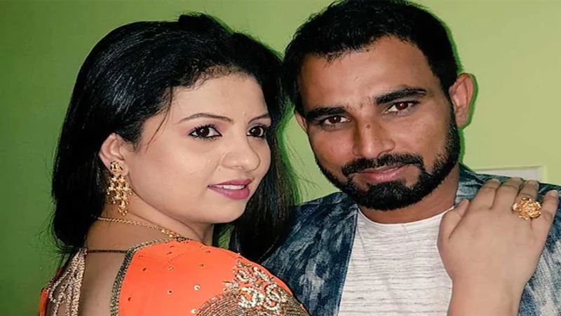 Man arrested for Threating Cricketer mohammad Shami wife Hasin jahan in mobile CRA