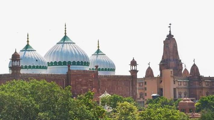 Shree Krishna Birthplace dispute: Security beefed up in Mathura ahead of Babri mosque demolition anniversary akb Shree Krishna Birthplace dispute: Security beefed up in Mathura ahead of Babri mosque demolition anniversary akb