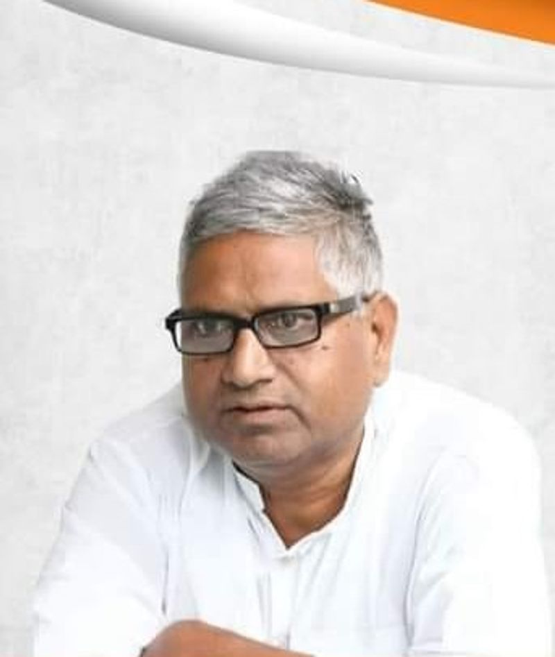 ज्यादा जमीन और करोड़पति किसान नेता की लिस्ट में दूसरे नंबर पर जमालपुर से कांग्रेस उम्मीदवार अजय सिंह हैं, जिनके पास 27.75 एकड़ जमीन है। इनकी कुल संपत्ति 6 करोड़ 75 लाख है।