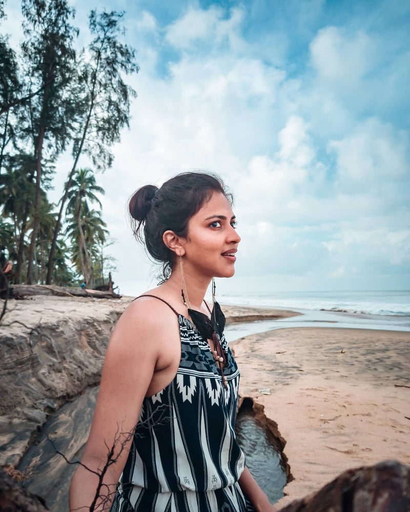 amala paul wear her own design and attract look arj