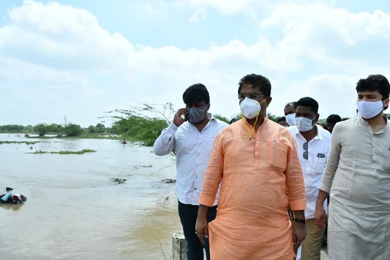 Minister R Ashok Visits Flood affected areas of Kalburgi rbj