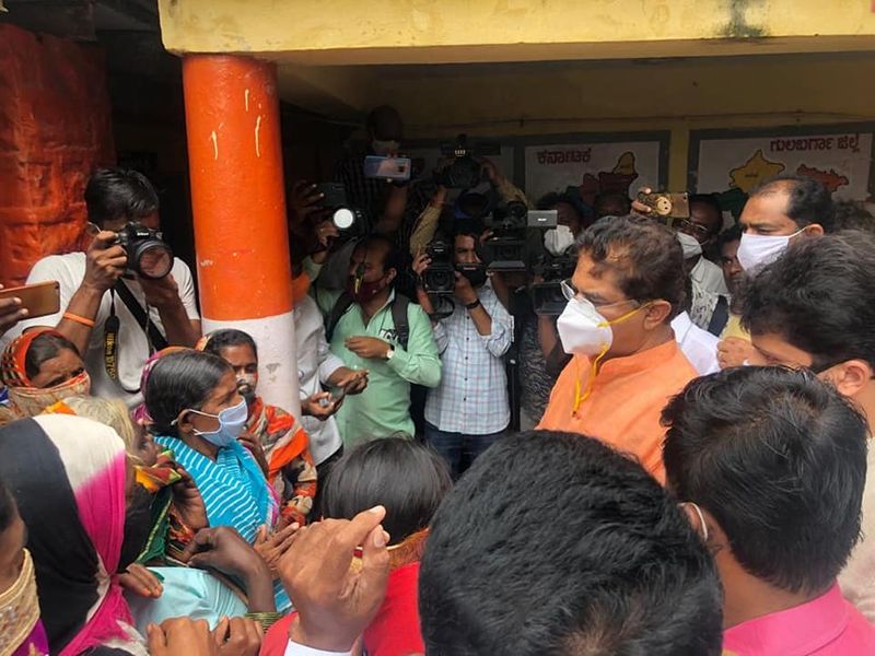 Minister R Ashok Visits Flood affected areas of Kalburgi rbj