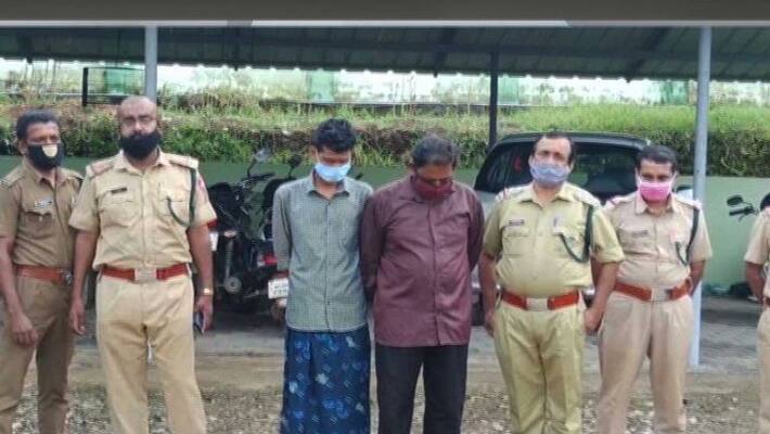 Wild boar hunting with electric traps Two arrested Wild boar hunting with electric traps Two arrested