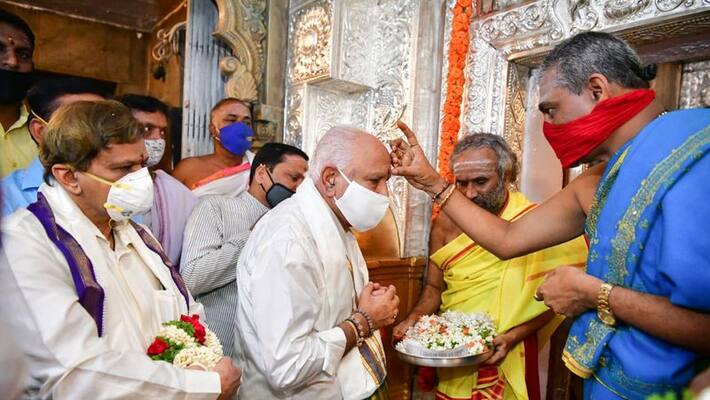Mysuru Dasara CM BS Yediyurappa, Dr Manjunath inaugurate much awaited event -ymn Mysuru Dasara CM BS Yediyurappa, Dr Manjunath inaugurate much awaited event -ymn