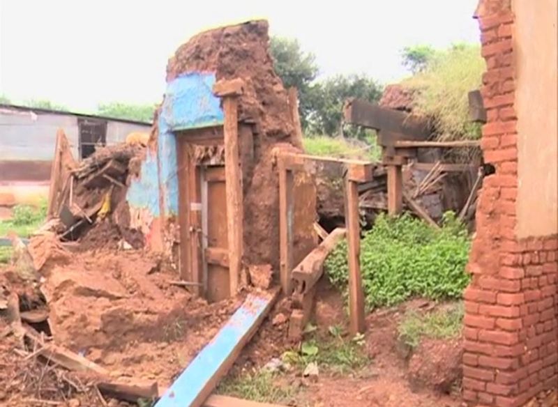 635 Houses Collapsed in Gadag District Due to Heavy Rain grg