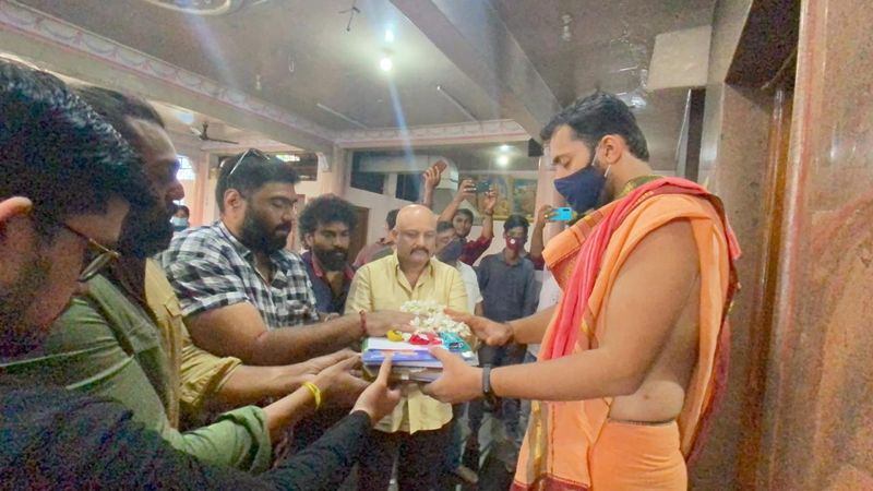 Dhruva Sarja celebrates brother chiru sarja birthday look at the photos dpl