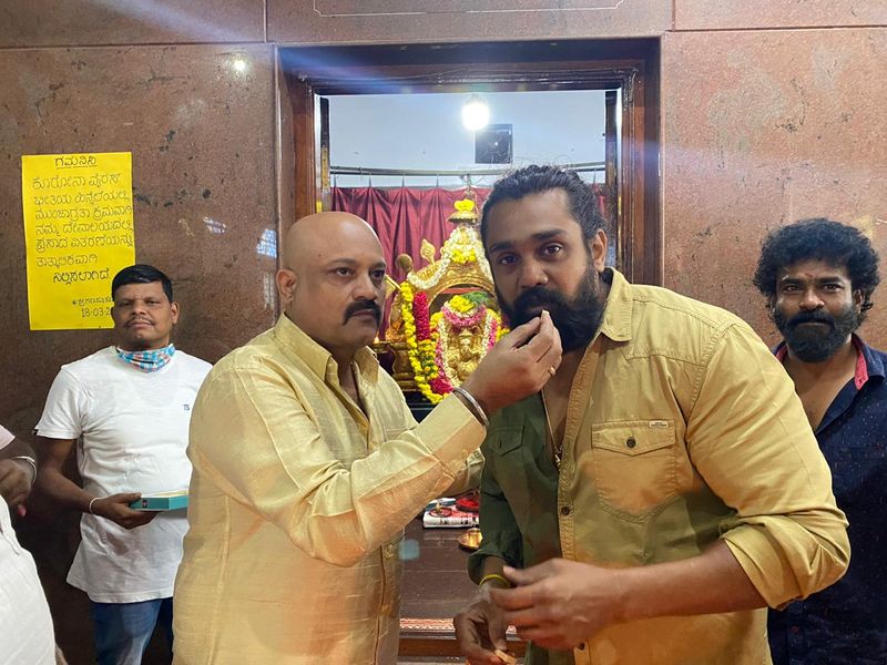 Dhruva Sarja celebrates brother chiru sarja birthday look at the photos dpl
