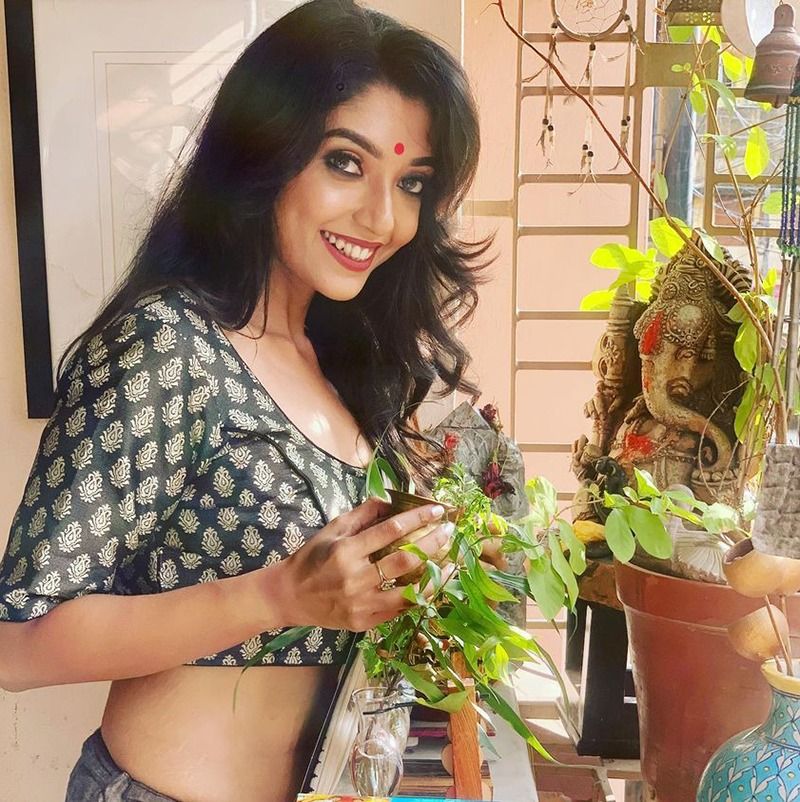 bengali actress Devlina kumar looks gorgeous of her new photoshoot goes viral BRD