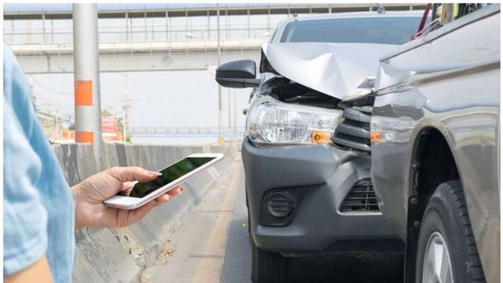 more than one lakh minor crashes reported via Dubai Police app this year more than one lakh minor crashes reported via Dubai Police app this year