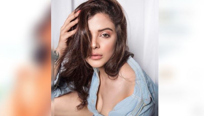 Tollywood actress Rupsa Mukhopadhyay stuns everyone with her bold beauty ADB