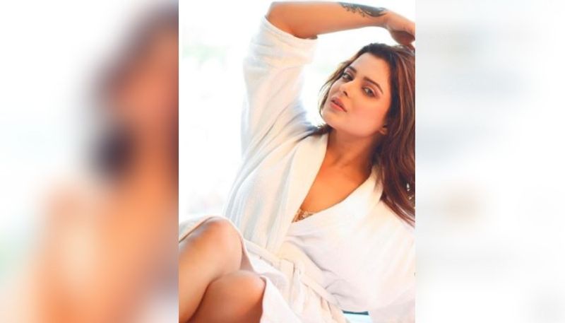 Tollywood actress Rupsa Mukhopadhyay stuns everyone with her bold beauty ADB