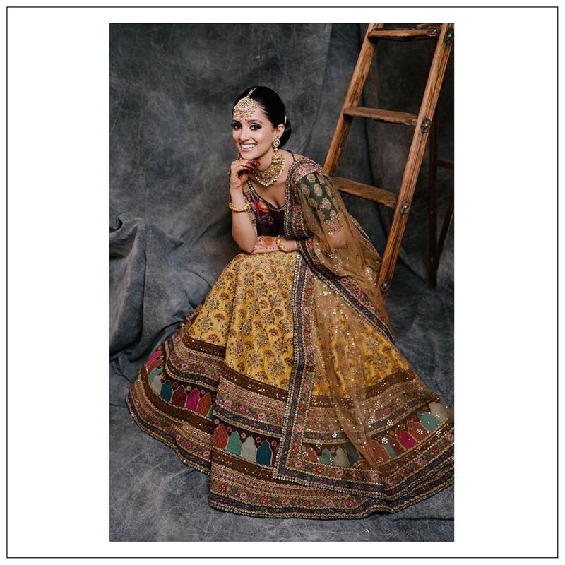 10 gorgeous Sabyasachi lehengas that will inspire you to get married dpl