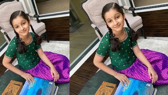 mahesh daughter sitara cute look share in social media arj mahesh daughter sitara cute look share in social media arj