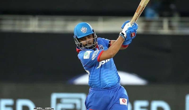 IPL 2020:Sunil Gavaskar was angry Delhi Capitals batsman says Aakash Chopra