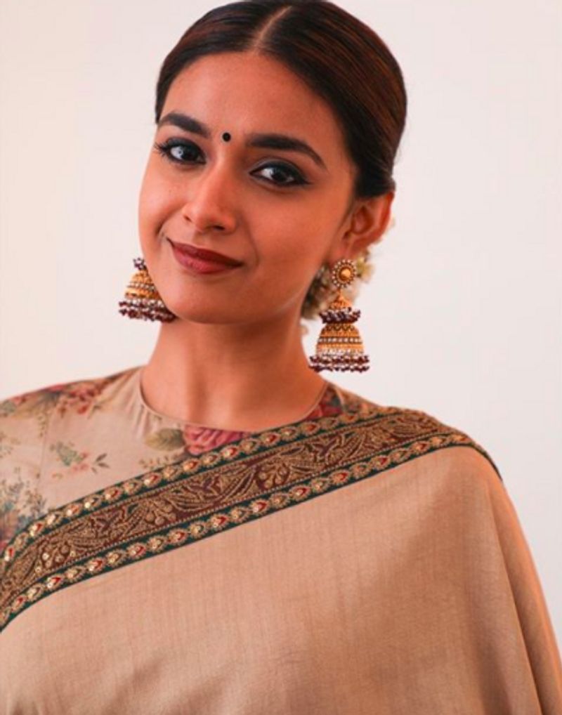 Happy birthday Keerthi suresh: south actress who love dogs so much dpl