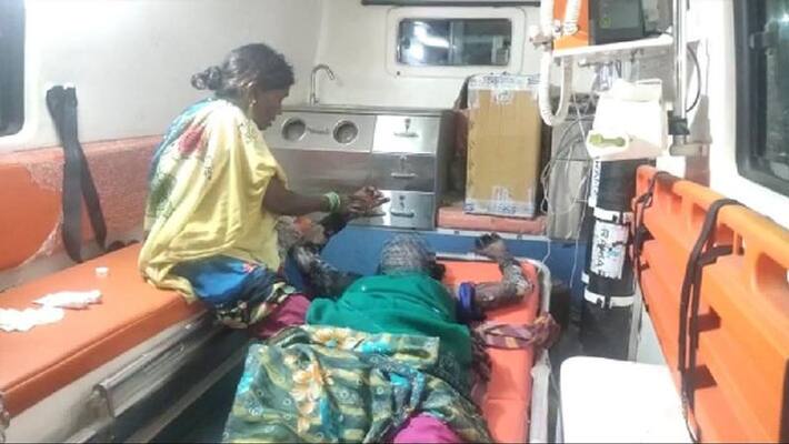 Woman set herself on fire by throwing a 6-month-old girl into a river in Janjgir, Chhattisgarh kpa Woman set herself on fire by throwing a 6-month-old girl into a river in Janjgir, Chhattisgarh kpa