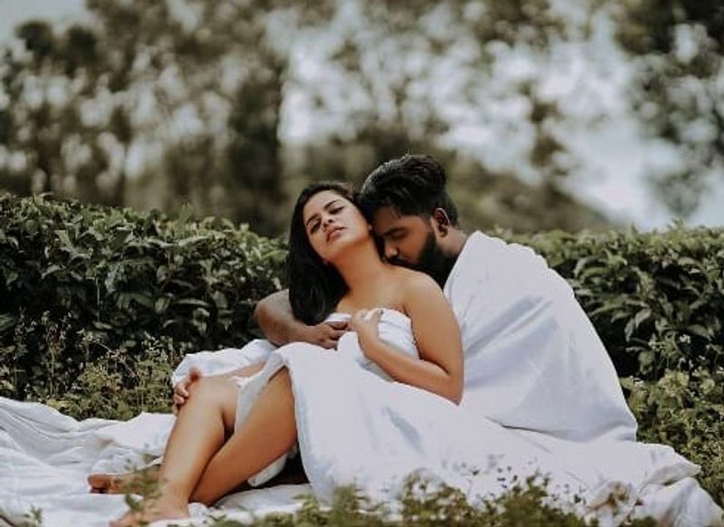 Moral Policing in Kerala, newlywed couple trolled online for post-wedding photoshoot ALB
