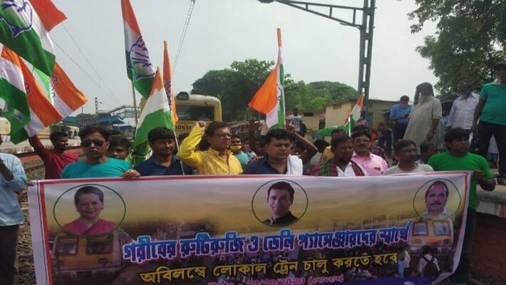 Demonstration demanding for local train PNB Demonstration demanding for local train PNB