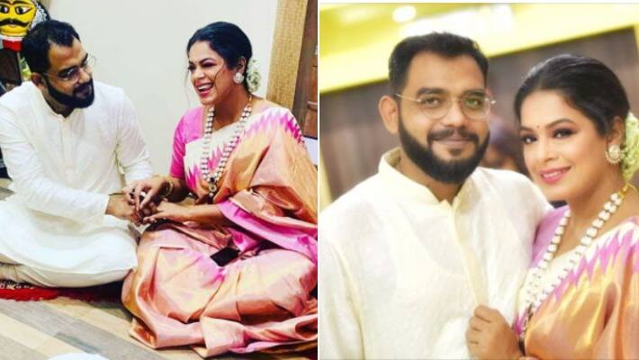 Singer Iman Chakraborty got engaged with her boyfriend nilanjan Ghosh Brd Singer Iman Chakraborty got engaged with her boyfriend nilanjan Ghosh Brd