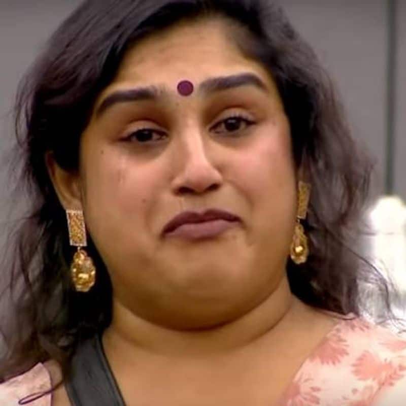 Rempa is drinking .. Put it with my husband .. My love is real. Actress Vanitha crying .. !!