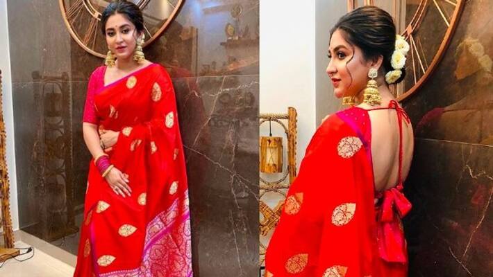 Pujo starts with a good note, Oindrila Sen looks lovely in her hot red saree ADB Pujo starts with a good note, Oindrila Sen looks lovely in her hot red saree ADB