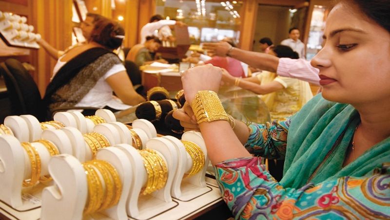 In lakshmi Puja on 30 October gold prices cheaper in india BRD