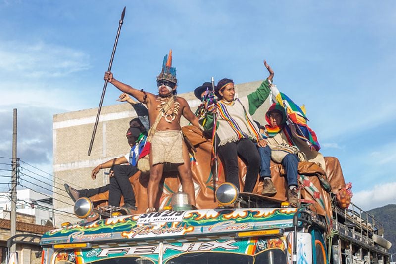 live and need peace Colombia indigenous people want to long march of 7000 people to the capital