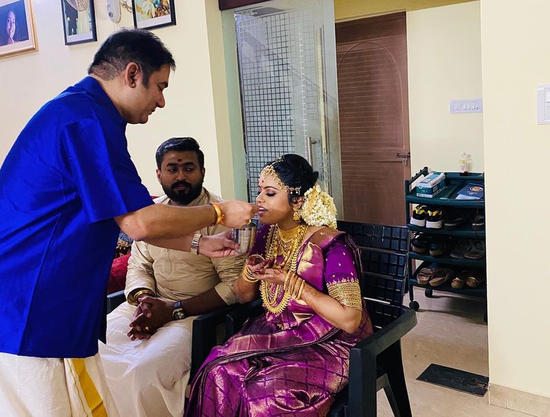 navya nair shear brother marriage photos