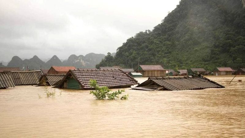 Vietnam faces deadly flooding disaster
