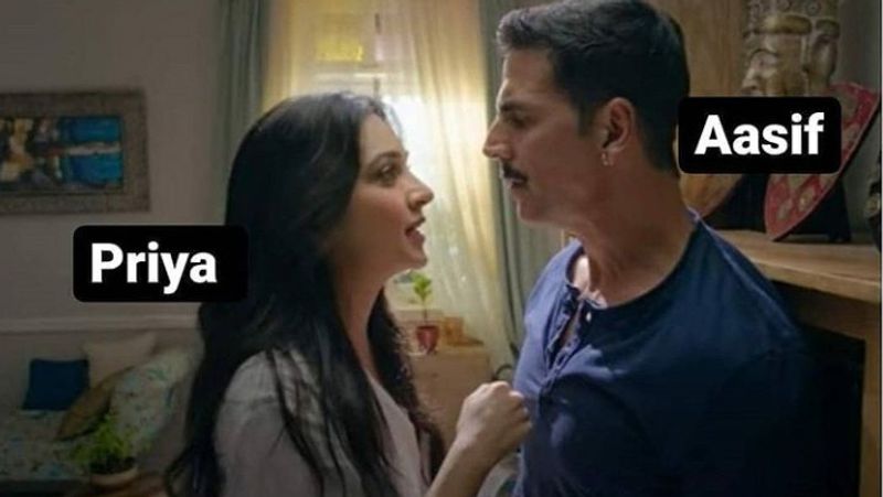 अक्षय कुमार की फिल्म 'लक्ष्मी बॉम्ब' को लेकर सोशल मीडिया पर कहा जा रहा है कि उनकी ये फिल्म लव जिहाद को बढ़ावा दे रही है। दरअसल, इसमें अक्षय एक मुस्लिम शख्स आसिफ का किरदार निभा रहे हैं और कियारा आडवाणी प्रिया का। दोनों एक-दूसरे से प्यार करते हैं और शादी करना चाहते हैं। मूवी के इस एंगल को लव जिहाद बता कर विवाद हो रहा है। 