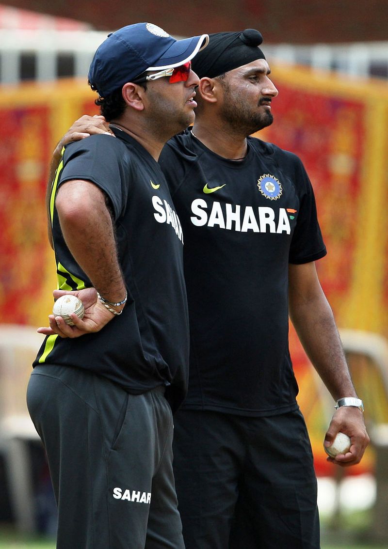 From Dhoni-Raina to Yuvraj-Harbhajan and Rohit-Chahal, Indian cricketers who share great brotherhood-ayh