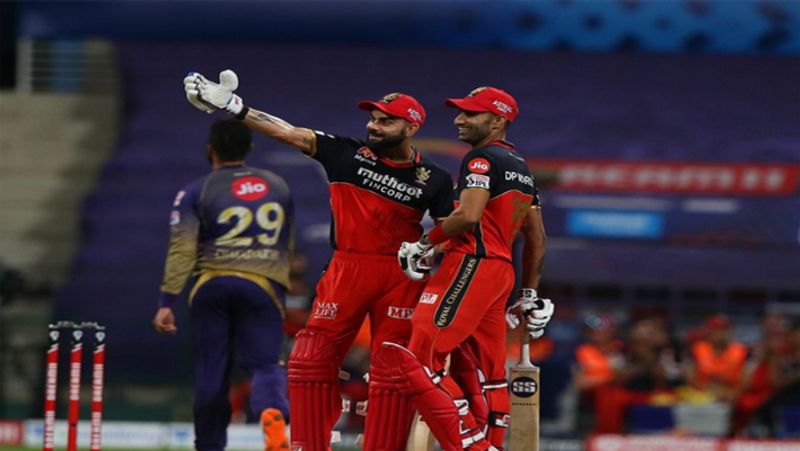 IPL2020 Virat Kohli completes 200 sixes in IPL, 3rd indian to achieve this feet